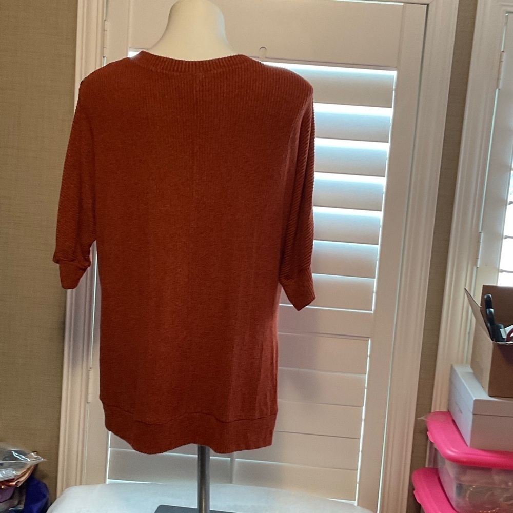 Women's Rust V-Neck Blouse - Picture 3 of 7